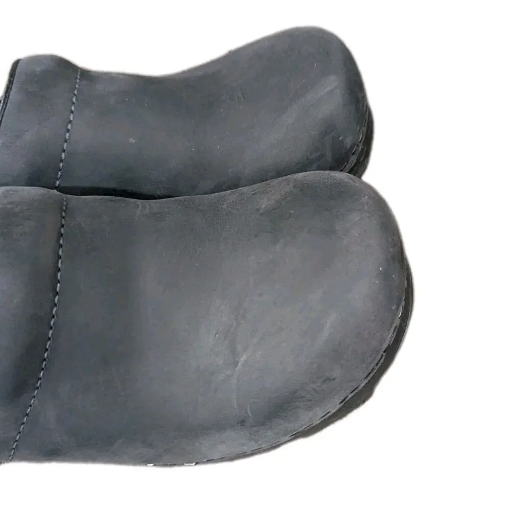 Dansko Professional Clog Shoe for Women,‎ Size 41 - Black Cabrio Nurse Comfort